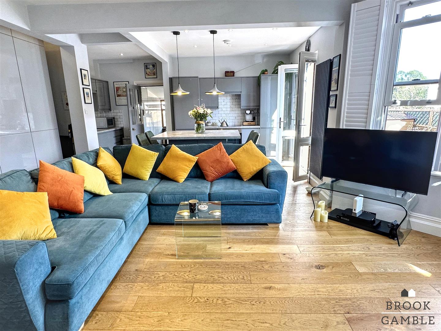 4 Bedroom House. Milton Road in Eastbourne,  5